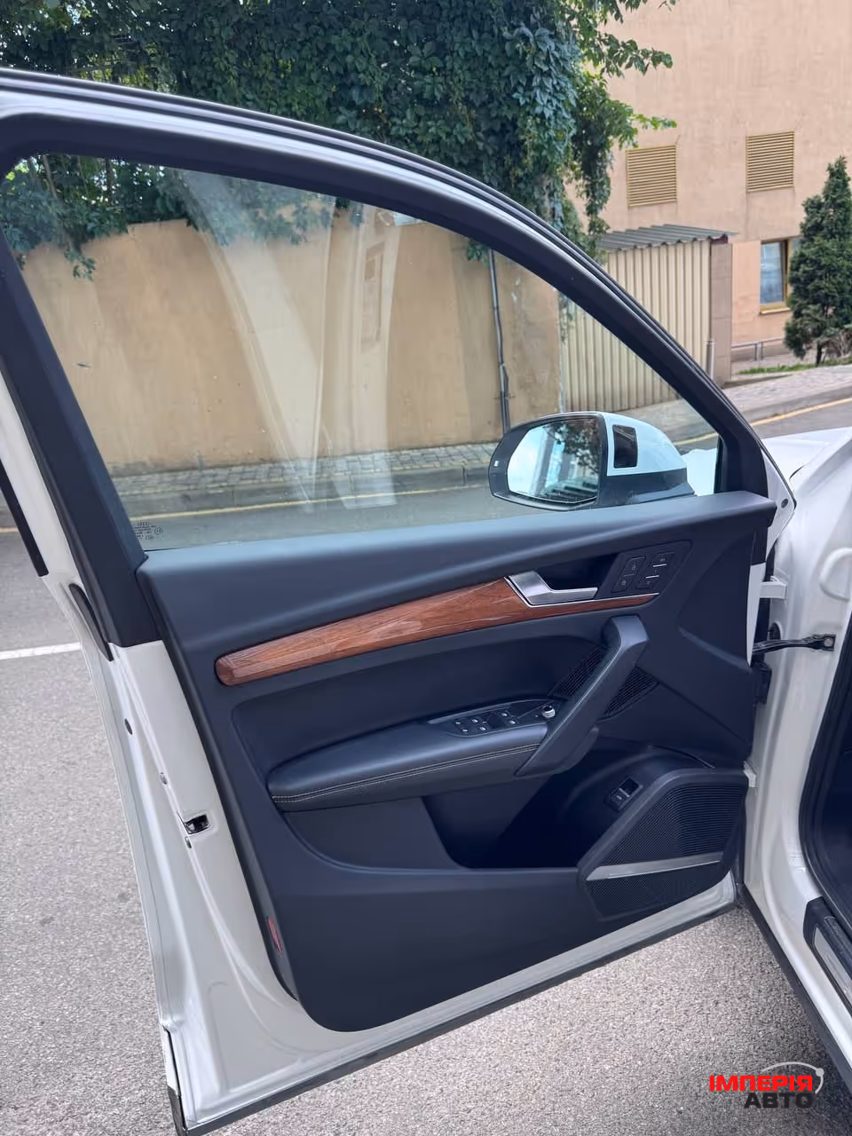 Audi Q5 - фото 8
