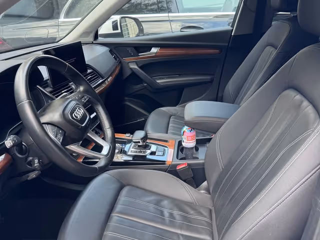 Audi Q5 - фото 4