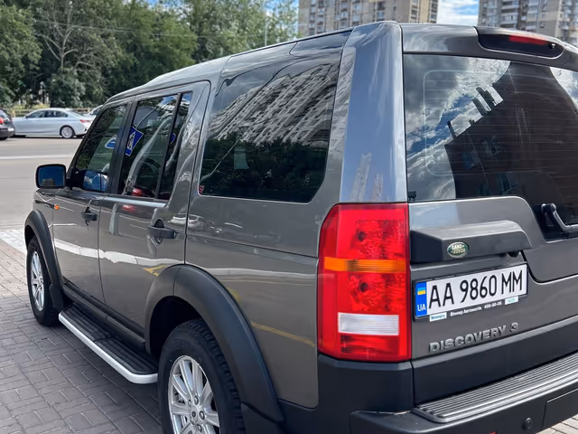 Land Rover Discovery - фото 4