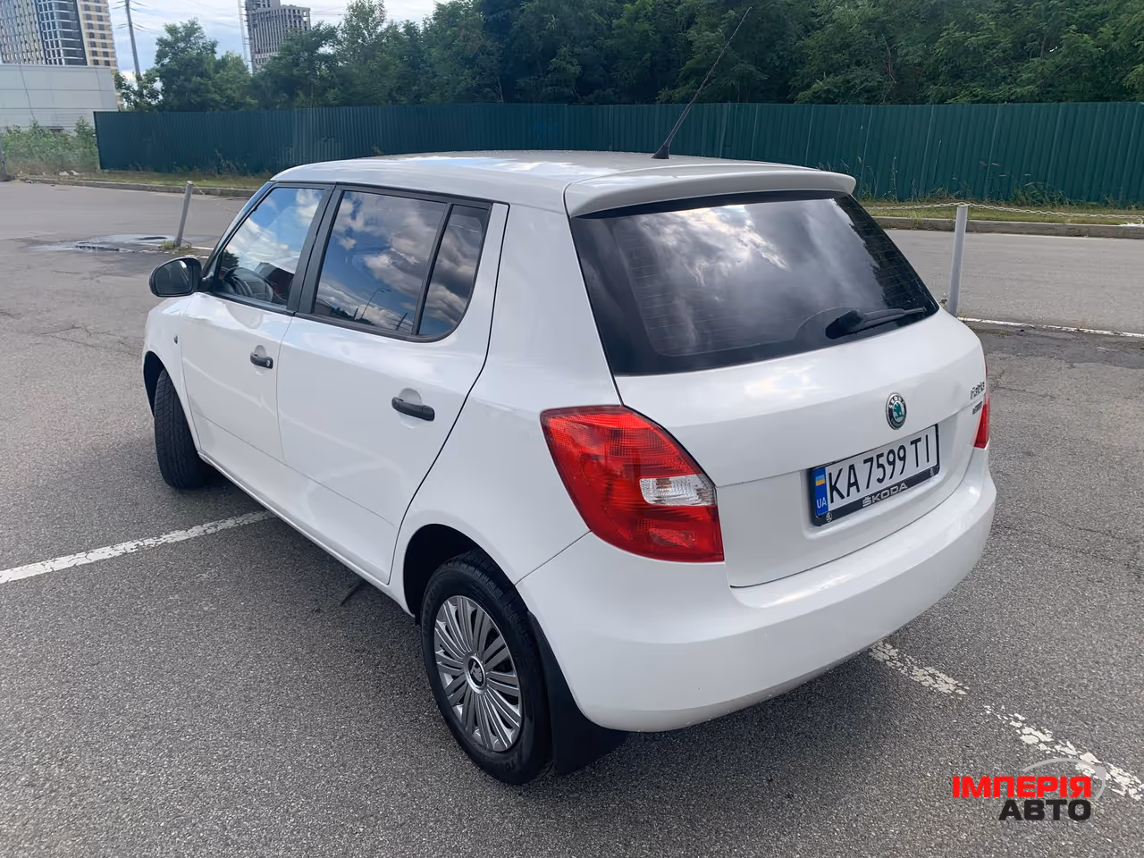 Skoda Fabia - фото 10