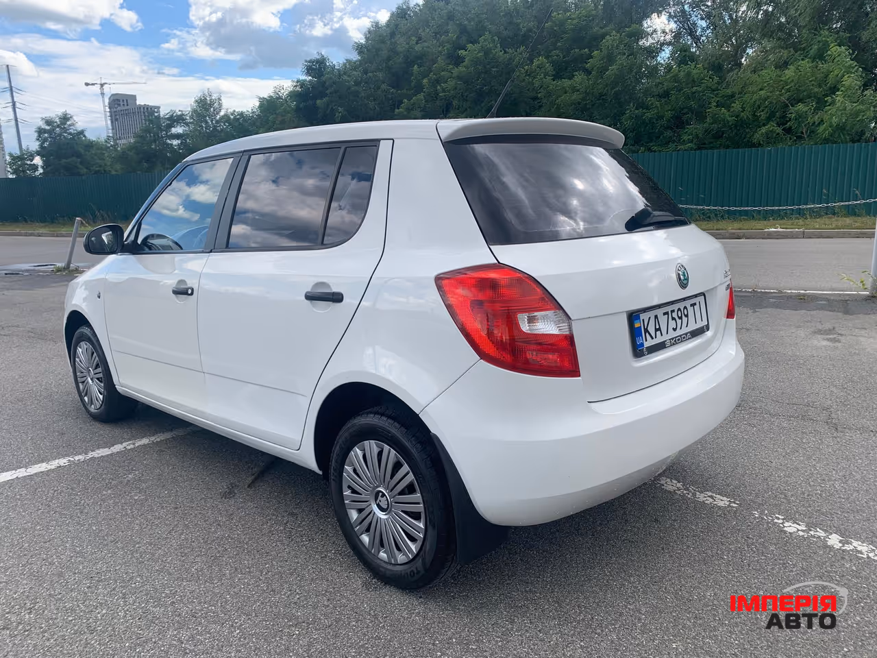Skoda Fabia - фото 18