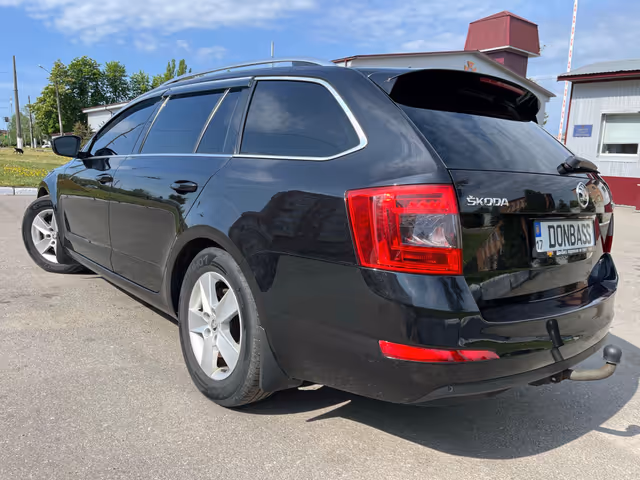 Skoda Octavia - фото 5