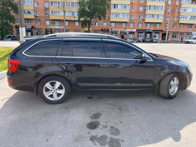 Skoda Octavia - фото 4