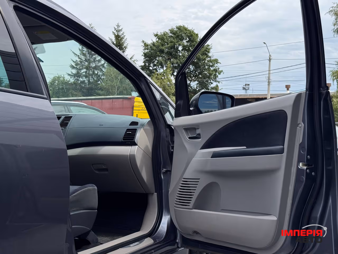 Mitsubishi Grandis - фото 49
