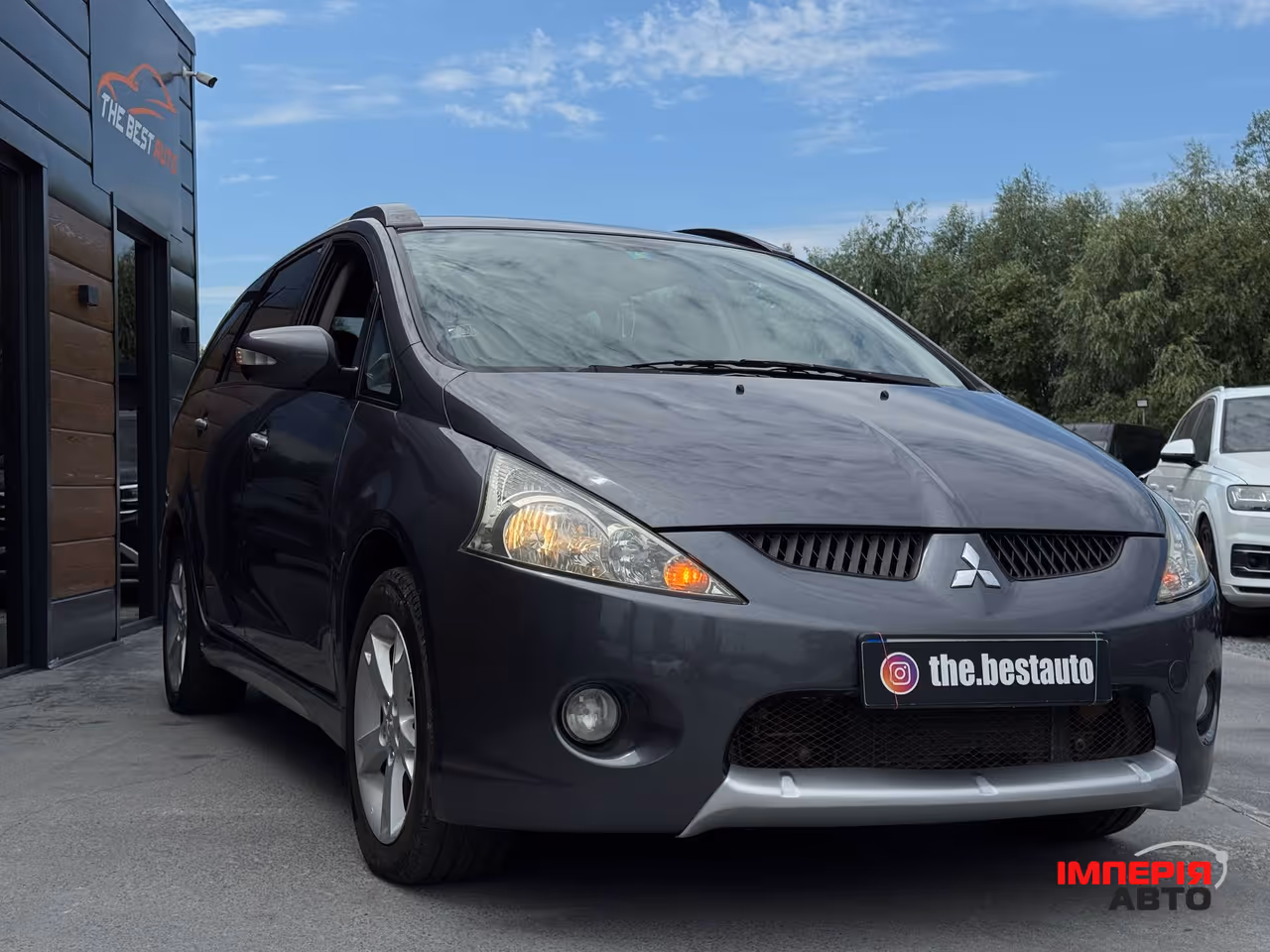 Mitsubishi Grandis - фото 7
