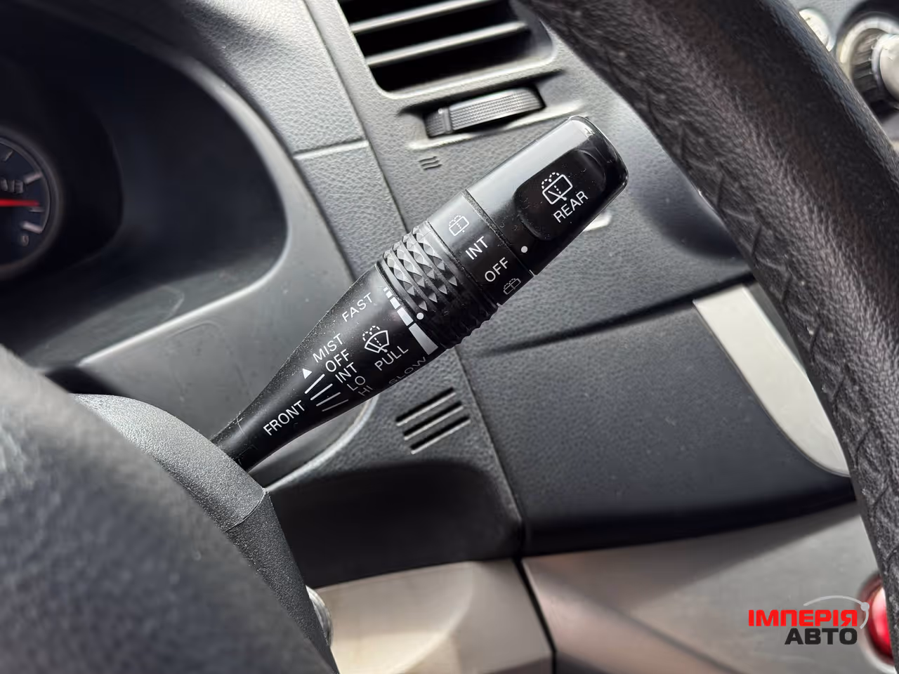 Mitsubishi Grandis - фото 33
