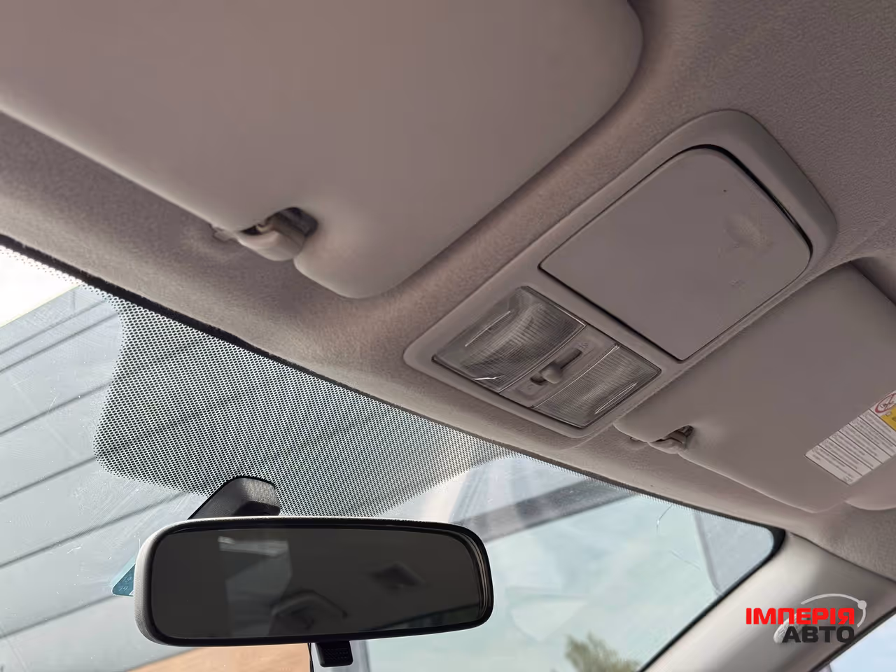 Mitsubishi Grandis - фото 30