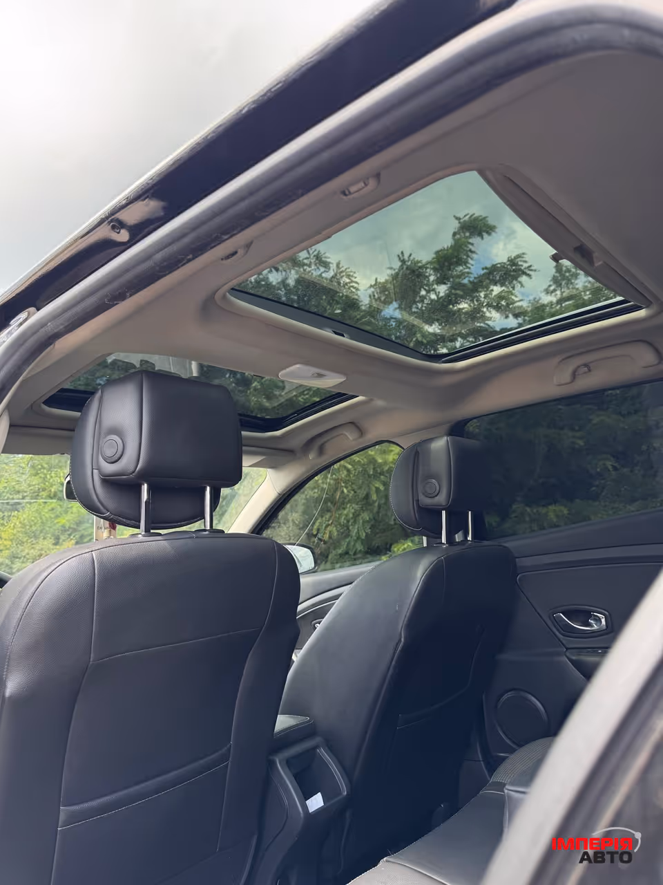 Renault Megane - фото 11