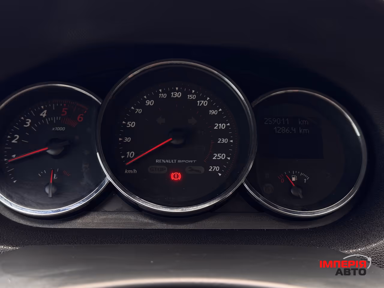Renault Megane - фото 10