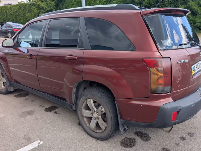 Suzuki XL7 - фото 3