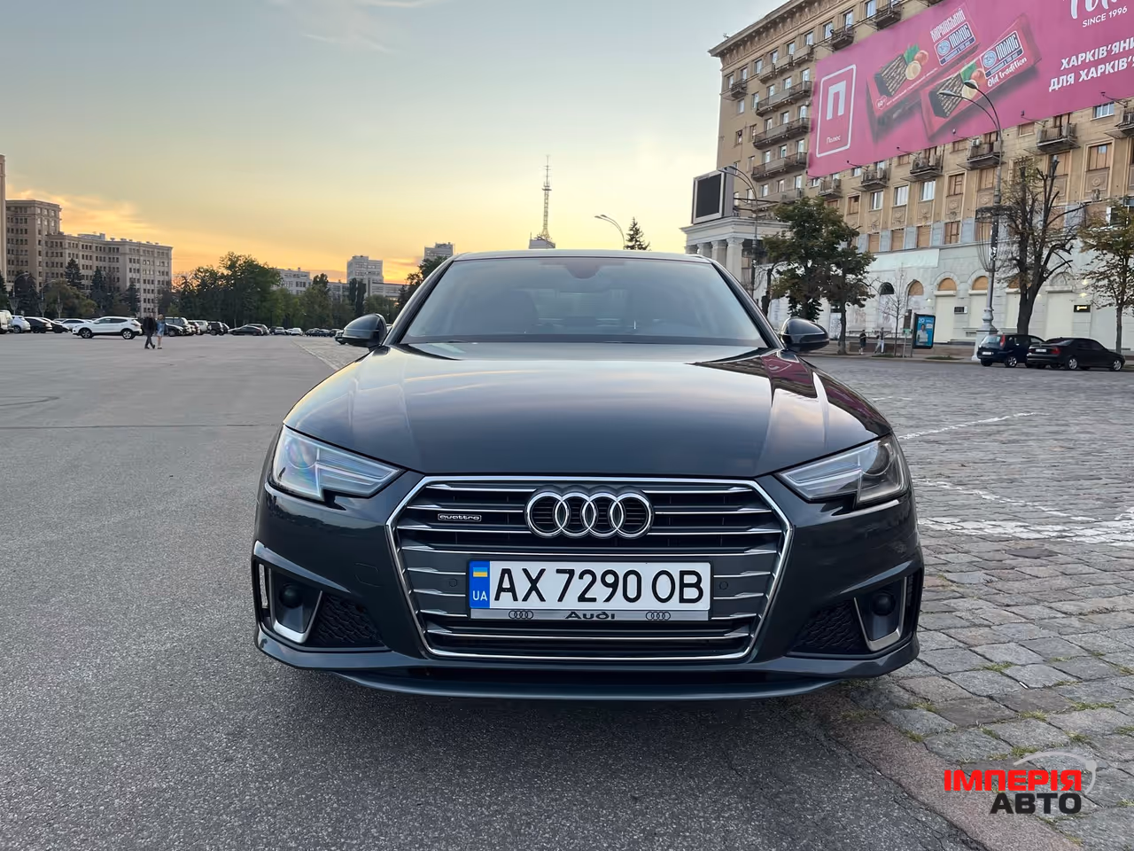 Audi A4 - фото 2