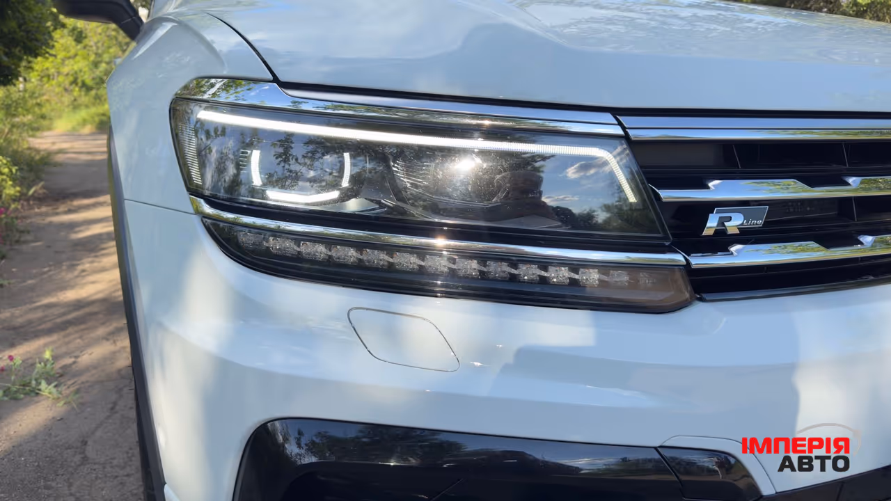 Volkswagen Tiguan - фото 15