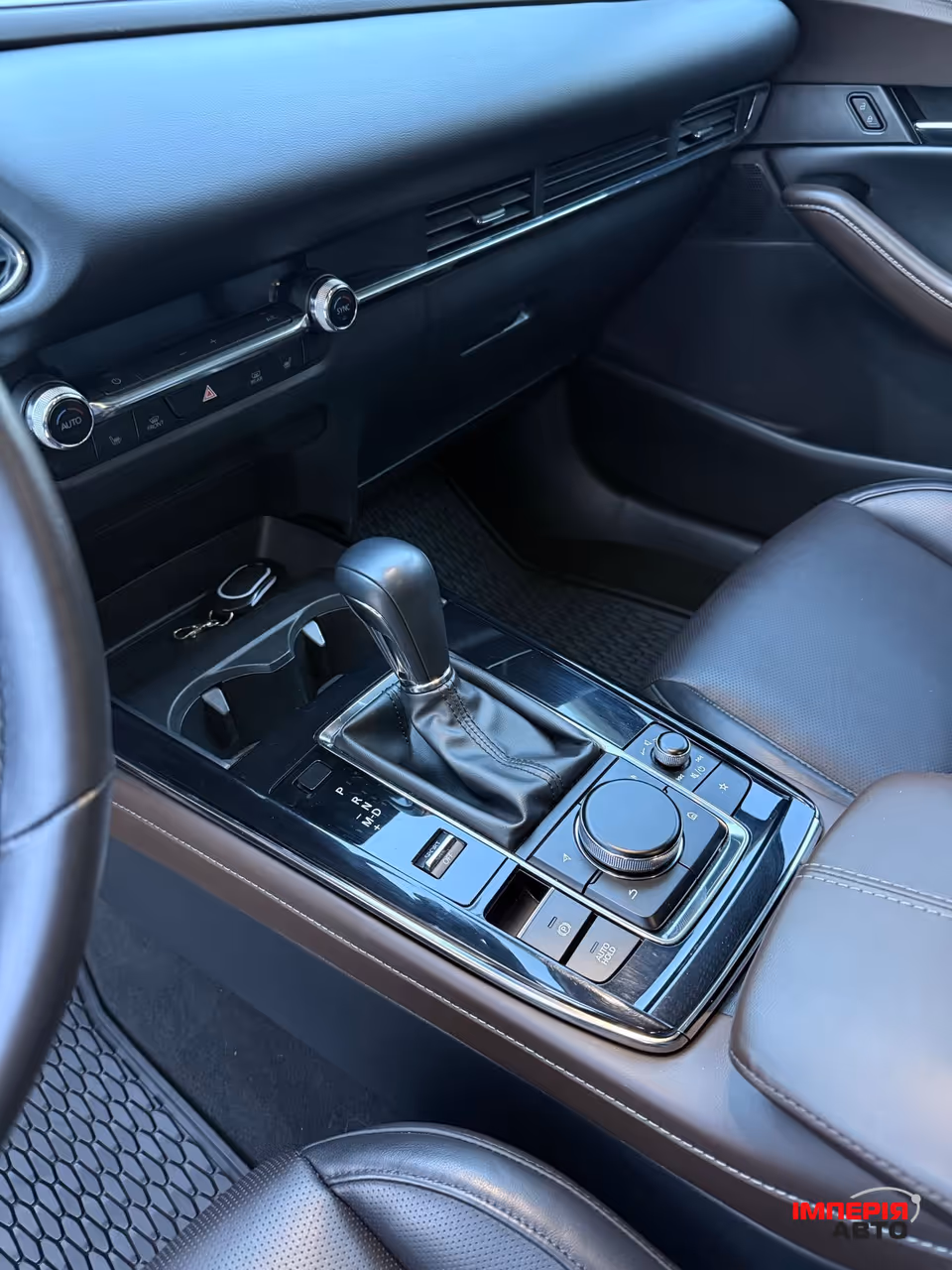 Mazda CX-30 - фото 17