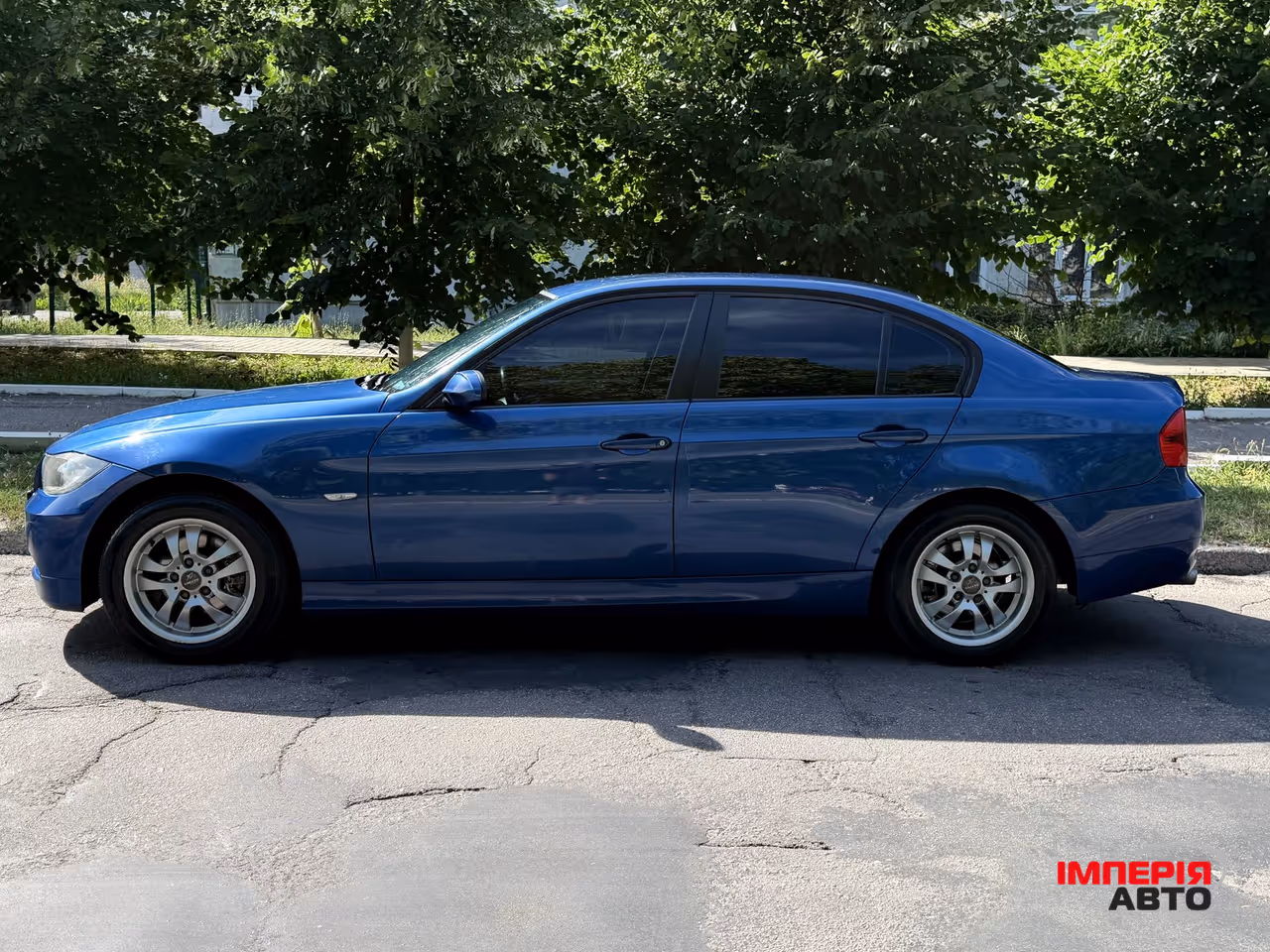 BMW 3 серії - фото 3