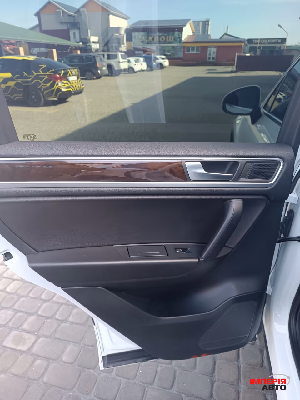Volkswagen Touareg - фото 24