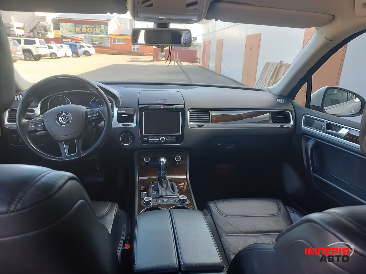 Volkswagen Touareg - фото 27