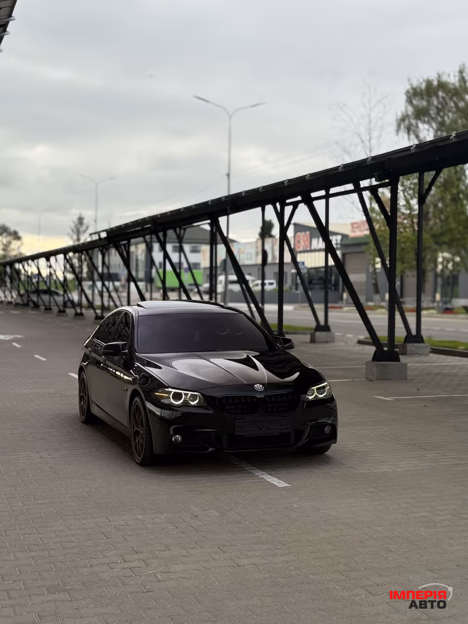 BMW 5 серії - фото 2