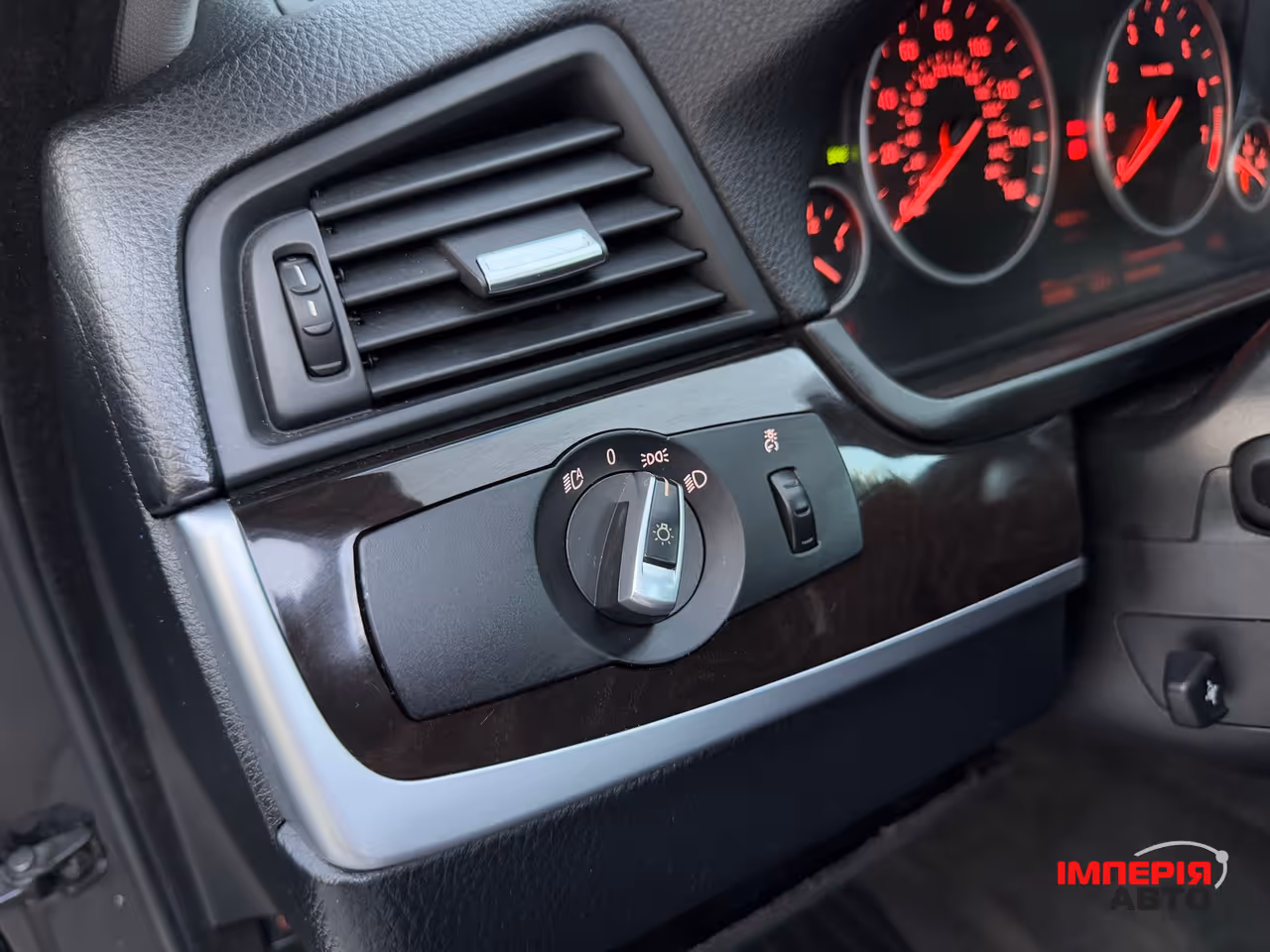 BMW 5 серії - фото 60