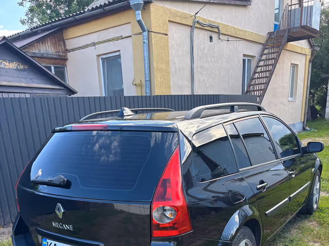 Renault Megane - фото 2