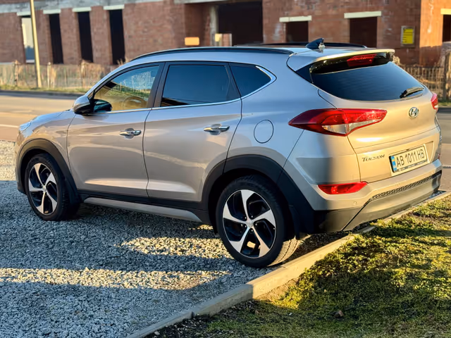 Hyundai Tucson - фото 2