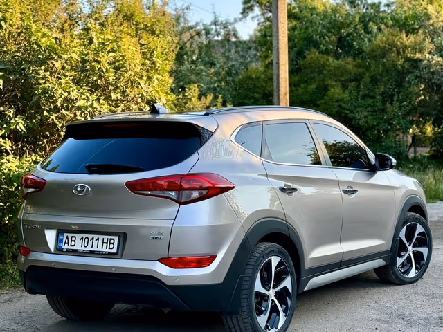 Hyundai Tucson - фото 5
