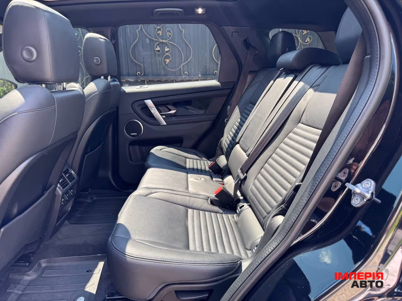 Land Rover Discovery Sport - фото 24