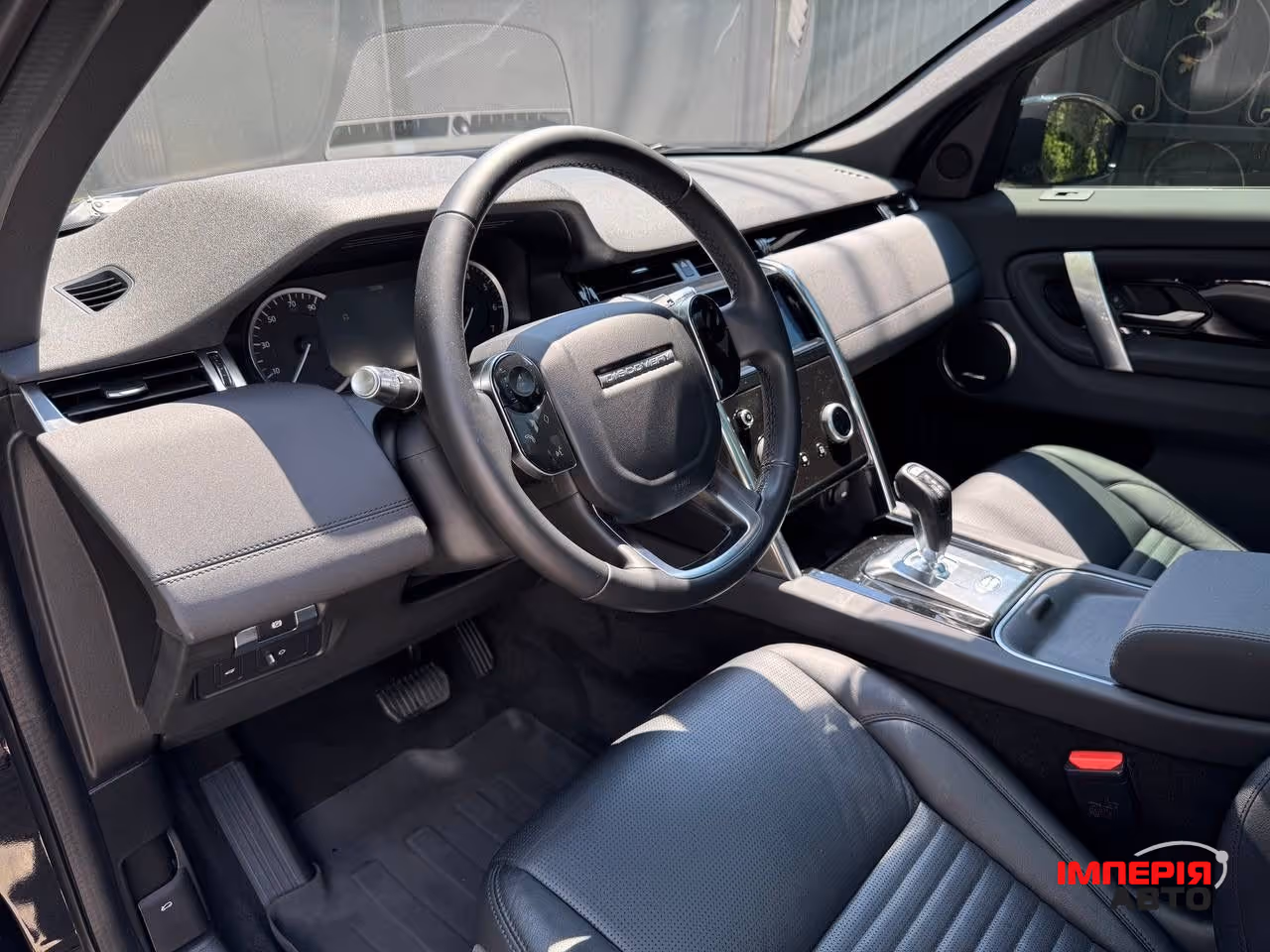 Land Rover Discovery Sport - фото 39