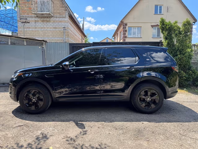 Land Rover Discovery Sport - фото 2