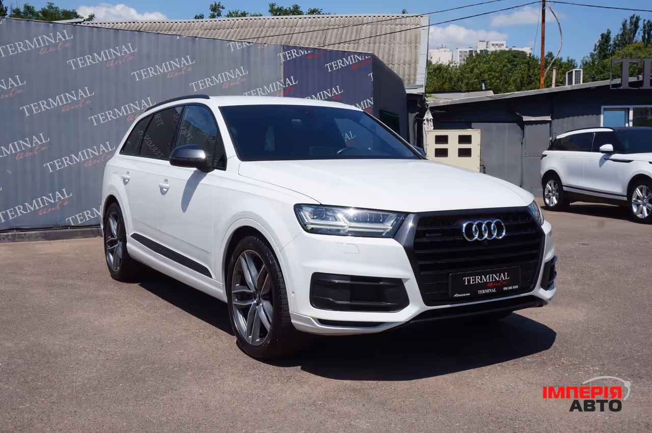 Audi Q7 - фото 4