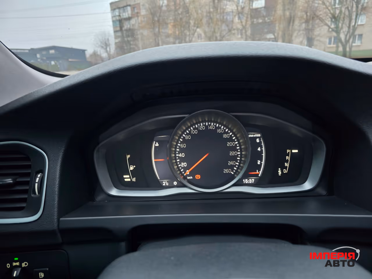 Volvo S60 - фото 16