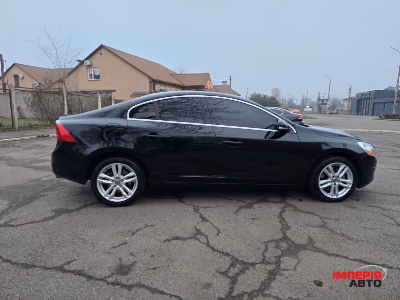 Volvo S60 - фото 8