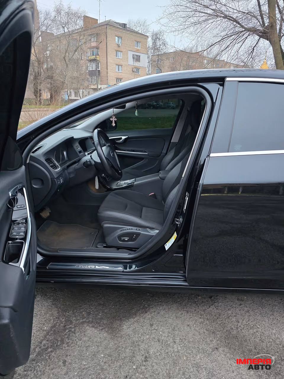 Volvo S60 - фото 9