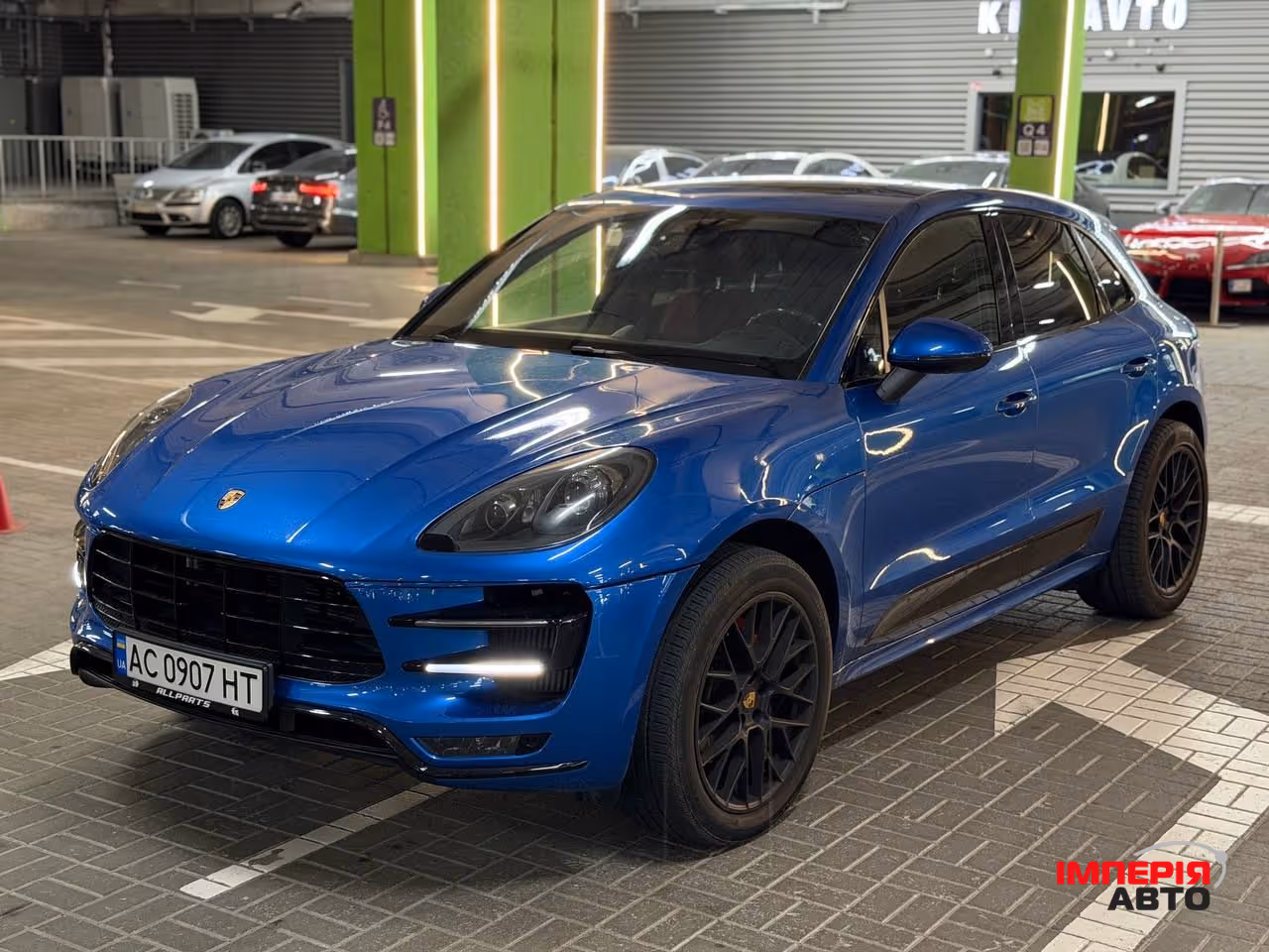 Porsche Macan - фото 1