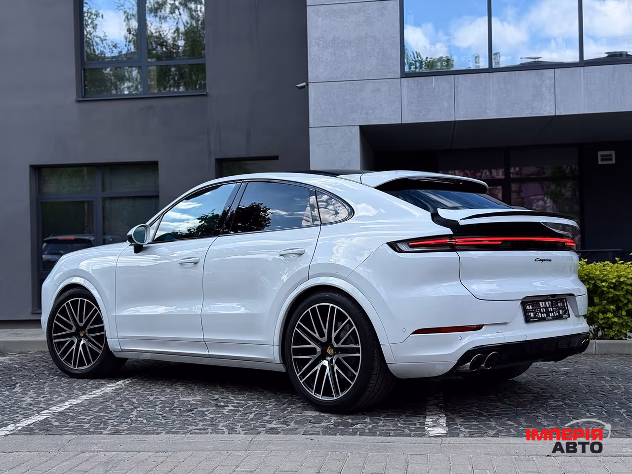 Porsche Cayenne - фото 20