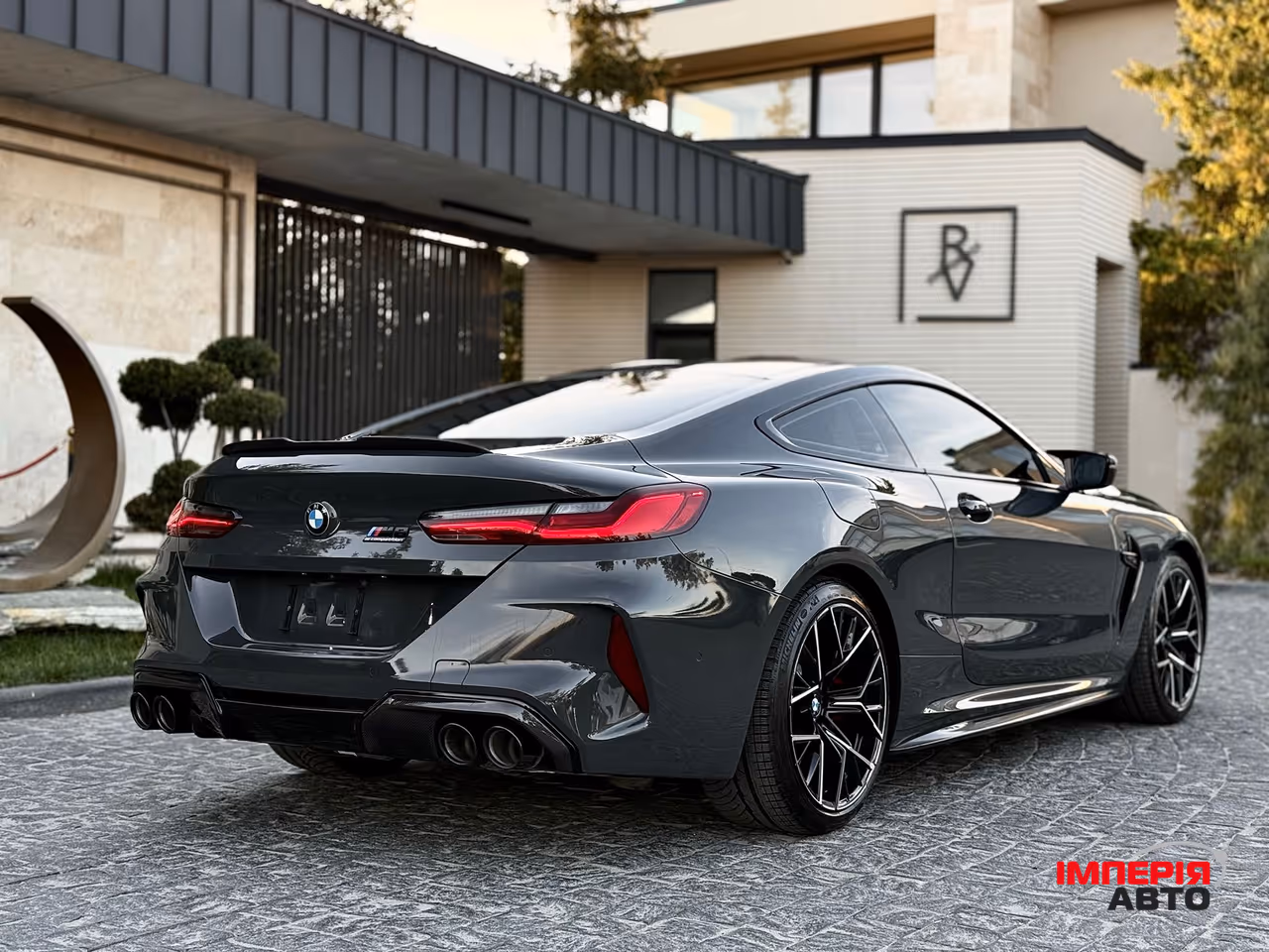 BMW M8 - фото 33