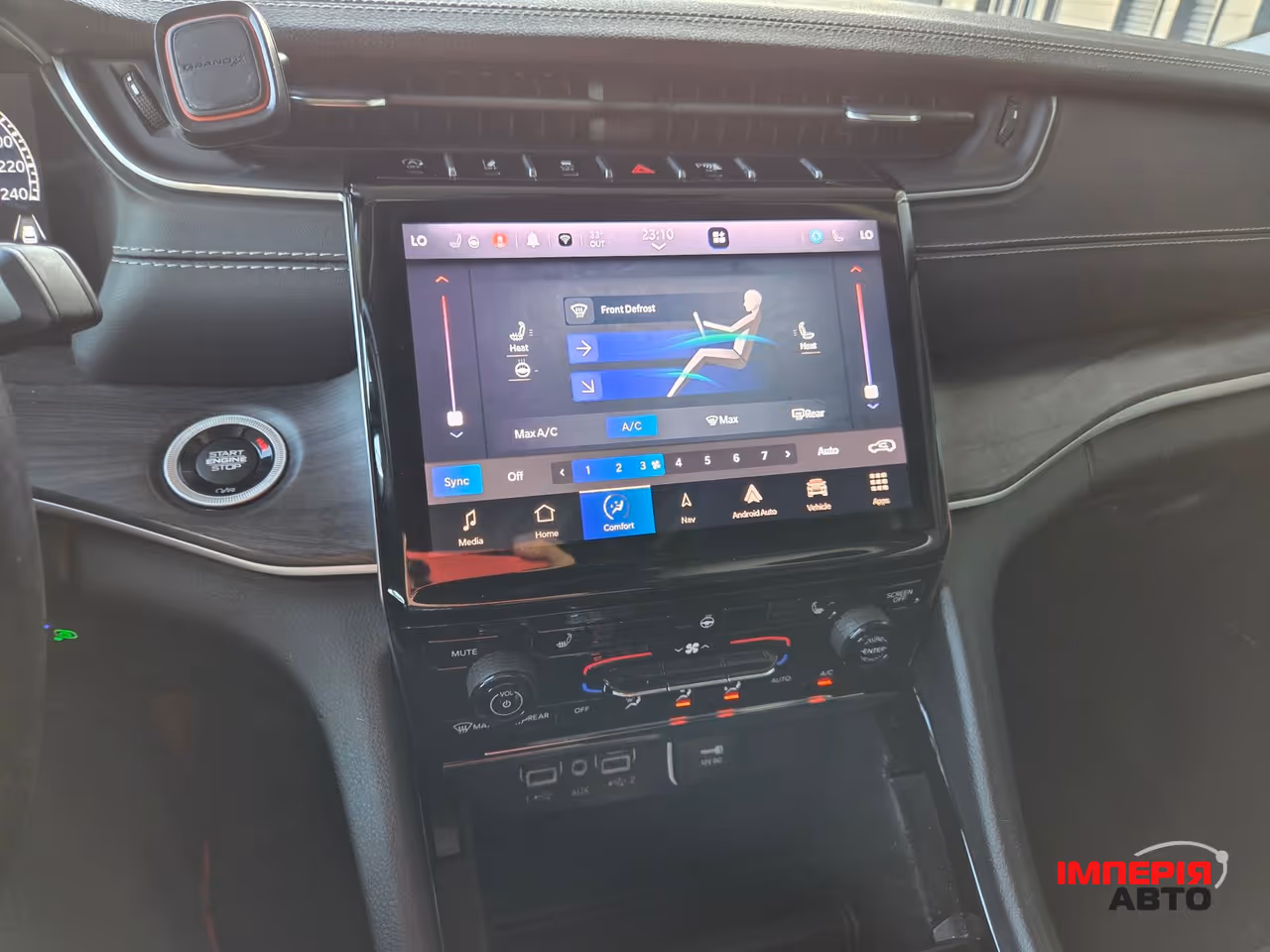 Jeep Grand Cherokee - фото 15