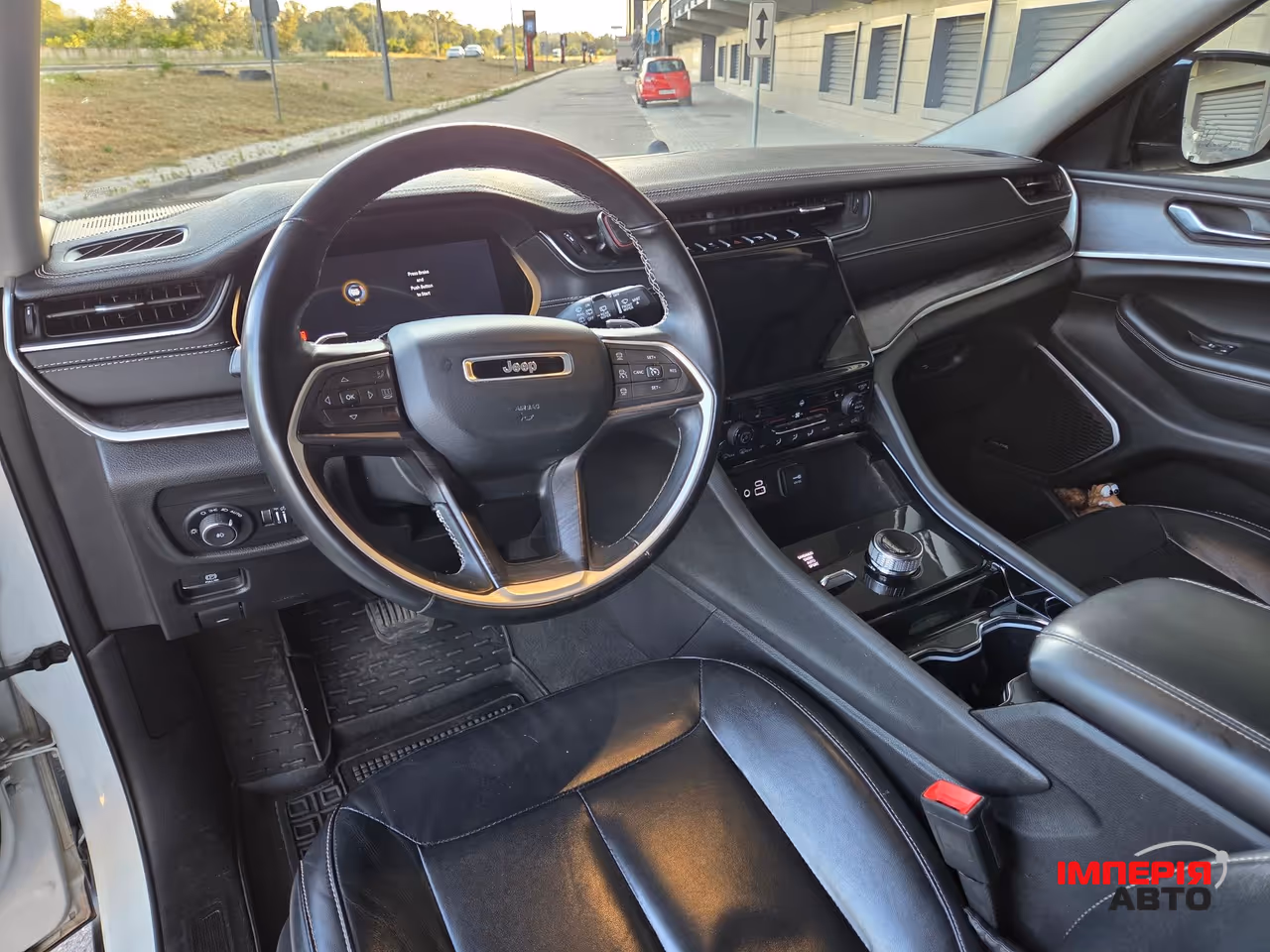 Jeep Grand Cherokee - фото 10