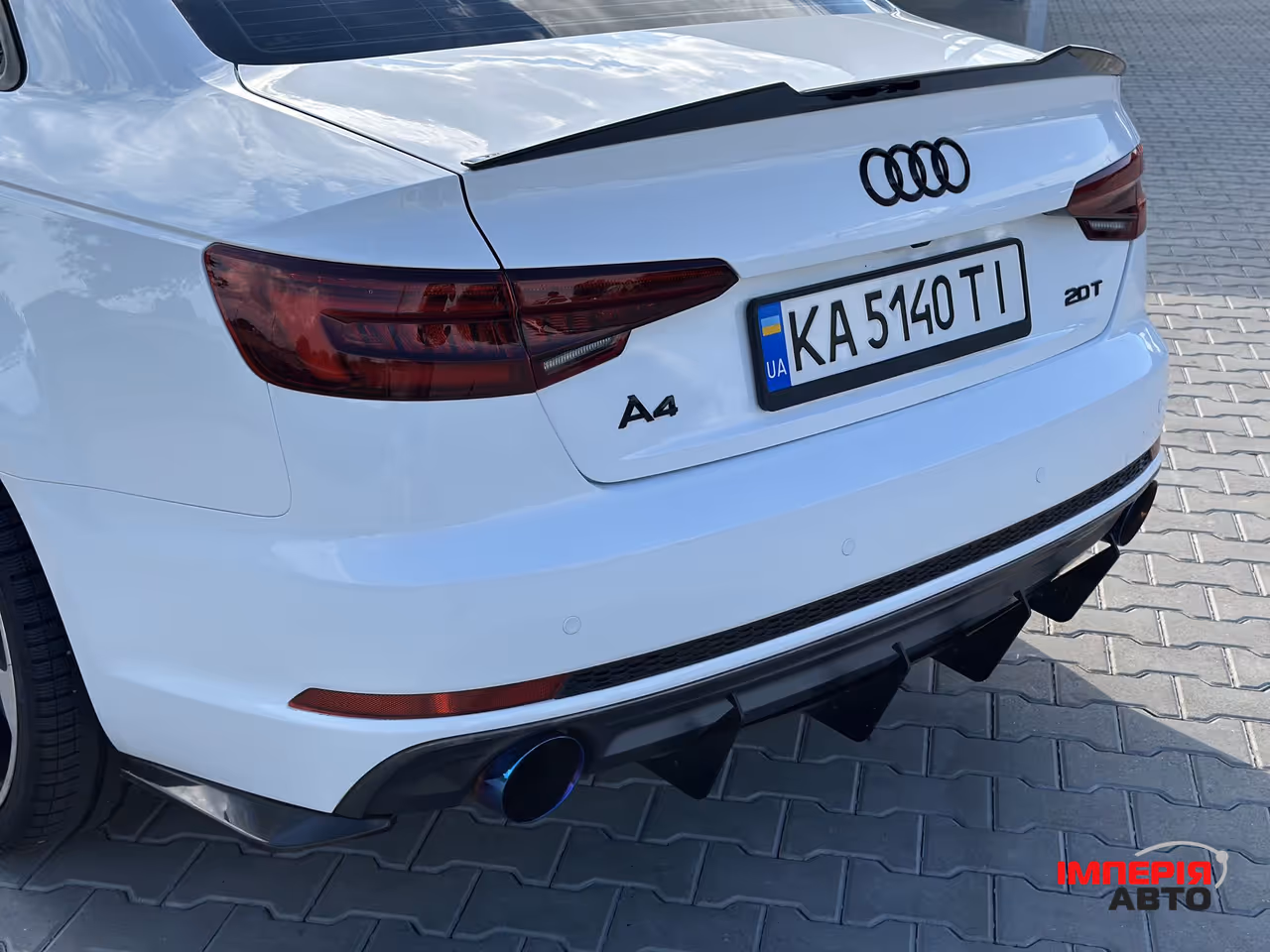 Audi A4 - фото 14