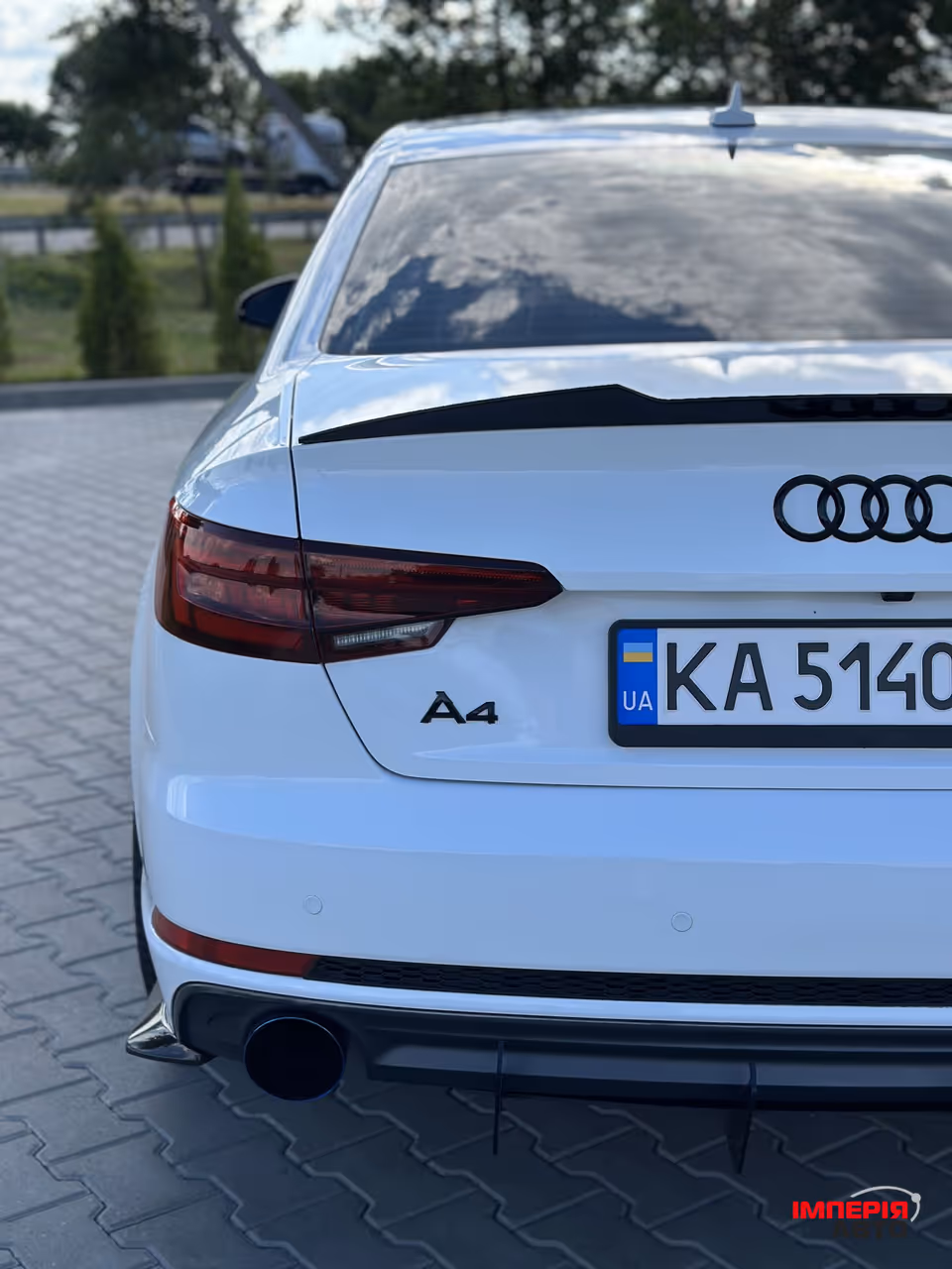 Audi A4 - фото 20