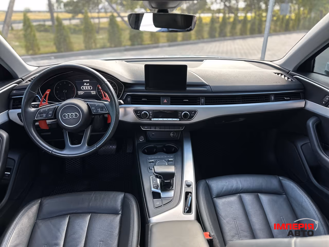 Audi A4 - фото 29