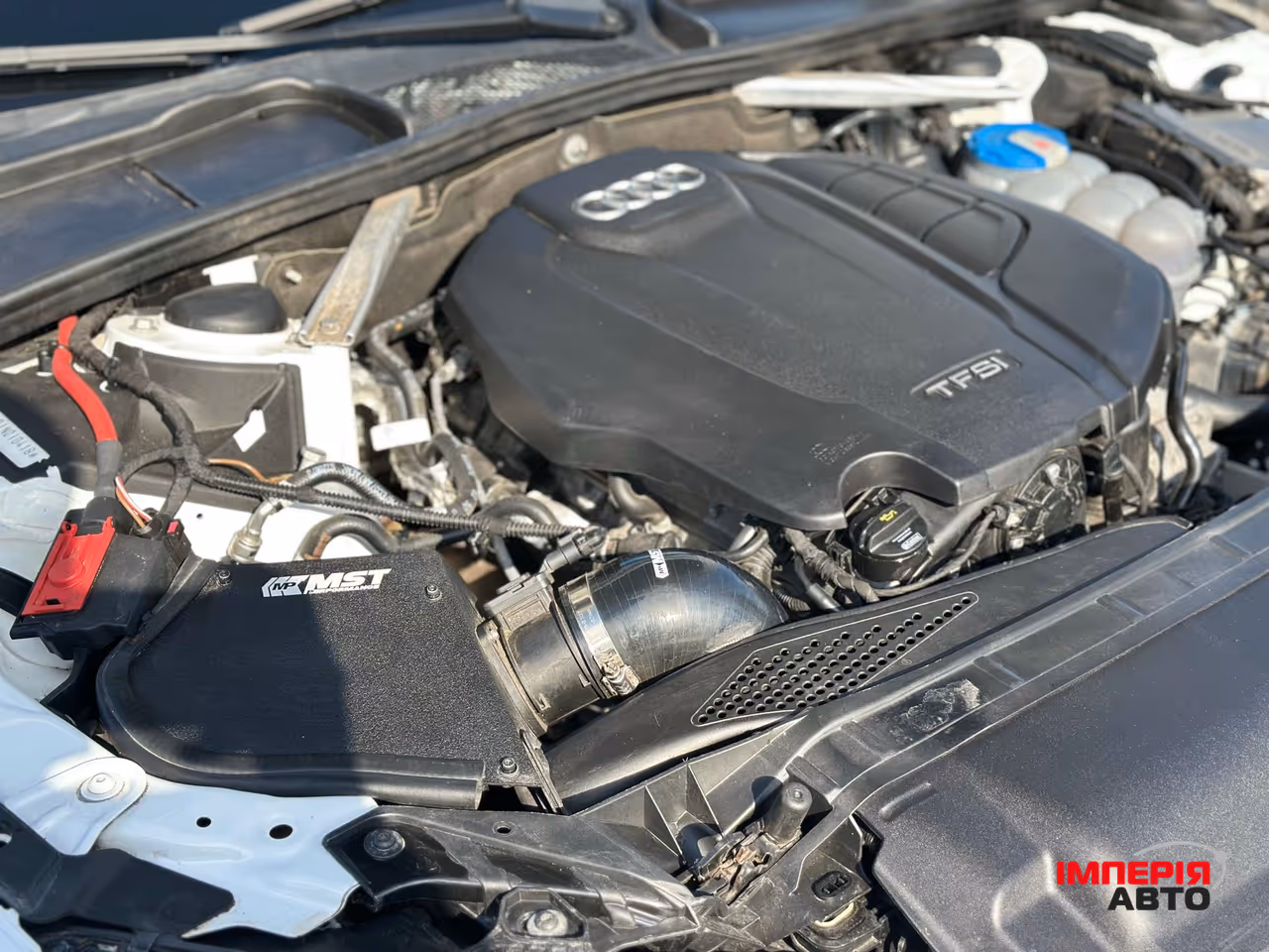 Audi A4 - фото 36