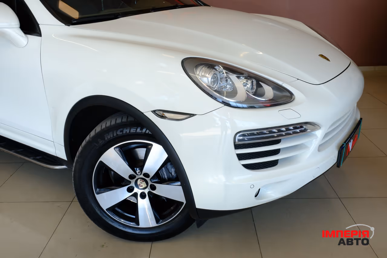 Porsche Cayenne - фото 3