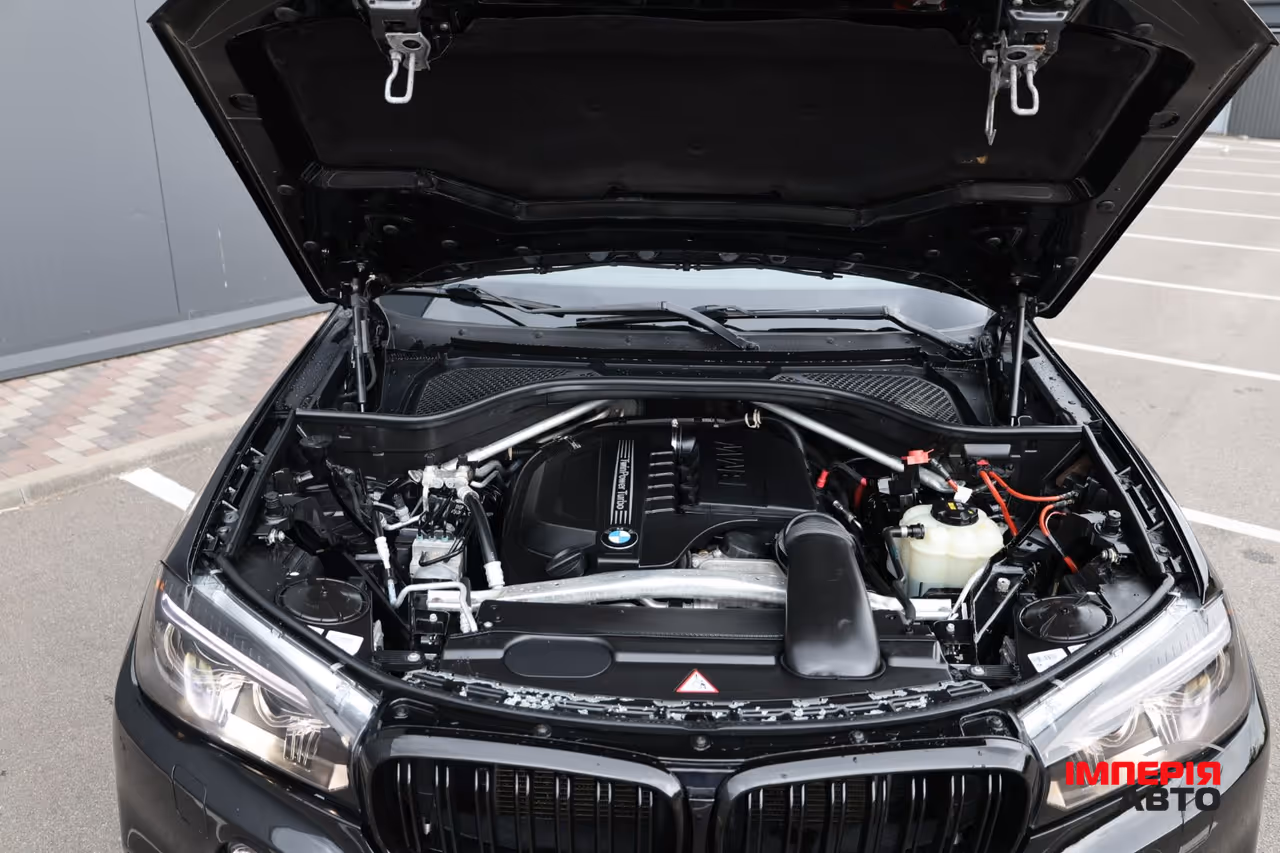BMW X5 - фото 16