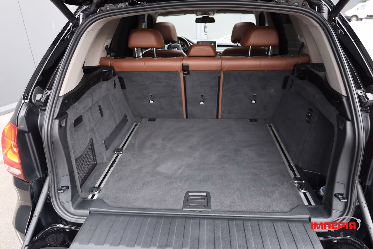 BMW X5 - фото 15