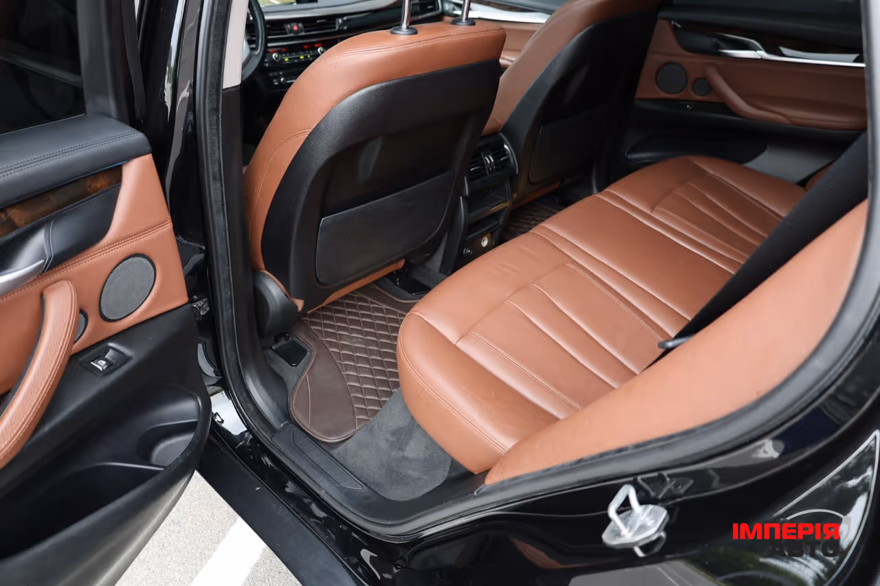 BMW X5 - фото 19