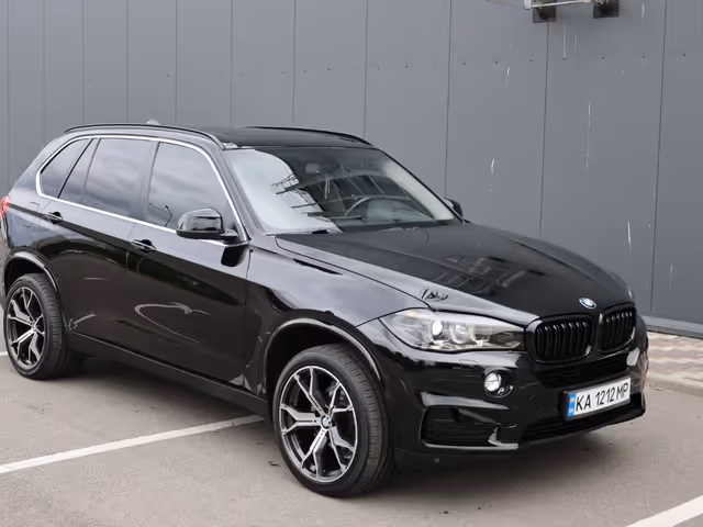 BMW X5 - фото 4