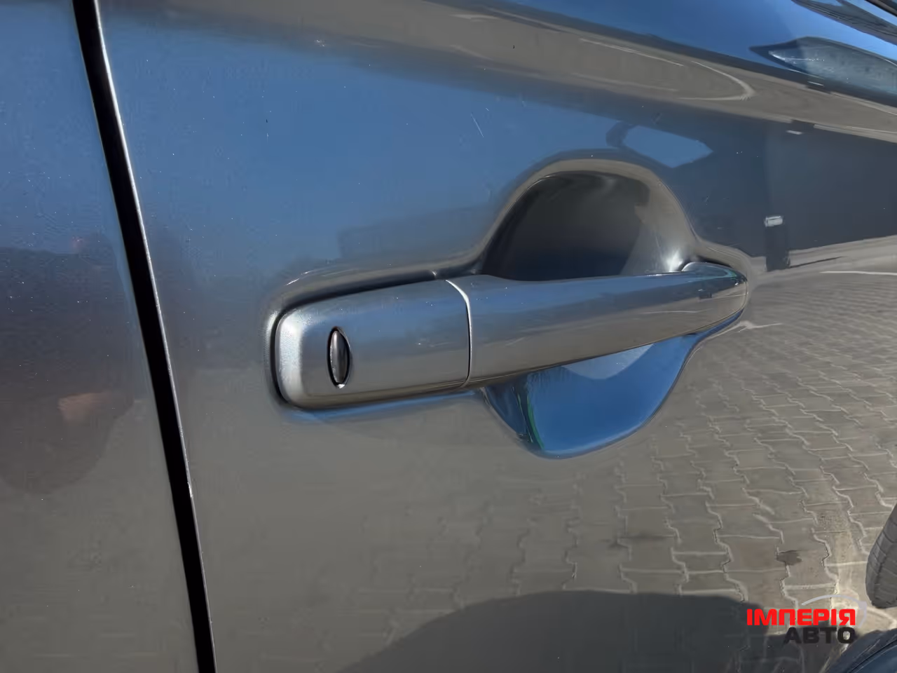 Mitsubishi Outlander - фото 14