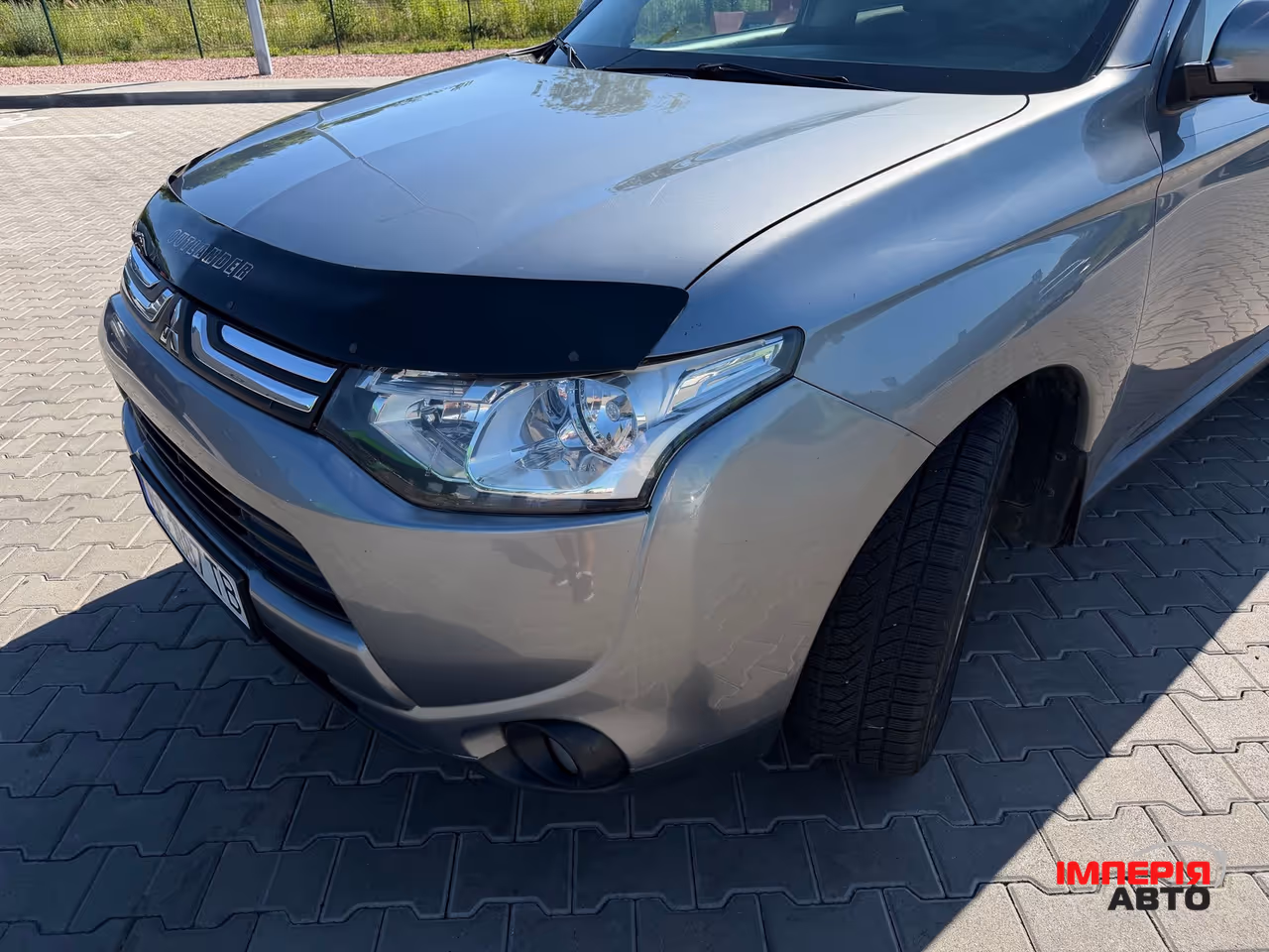 Mitsubishi Outlander - фото 7