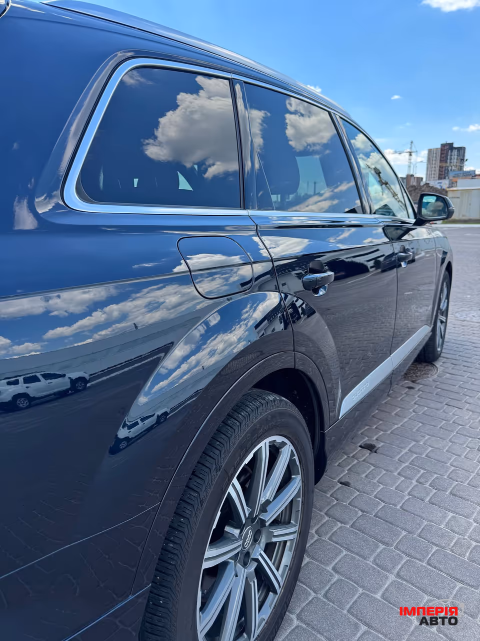 Audi Q7 - фото 5