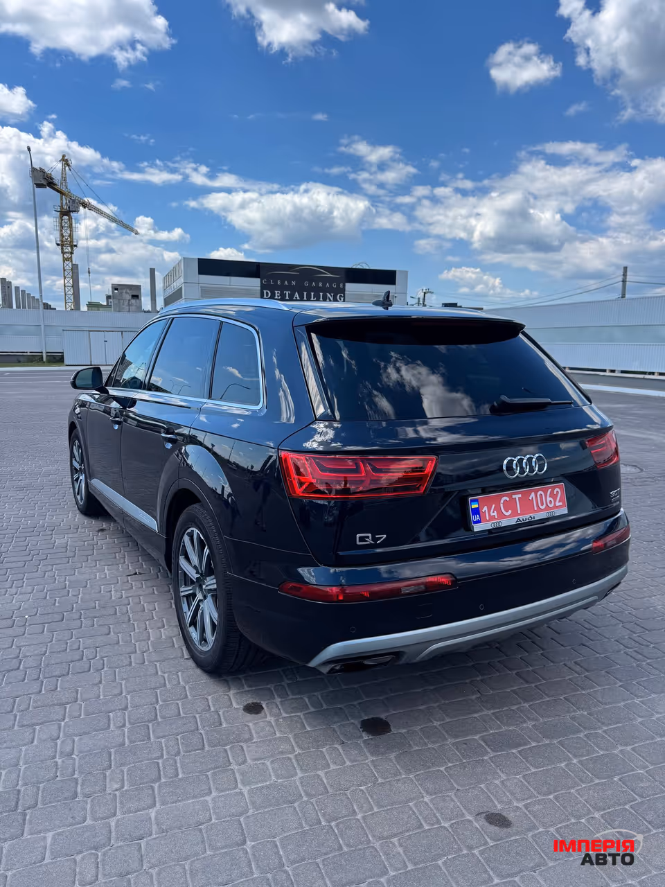 Audi Q7 - фото 6